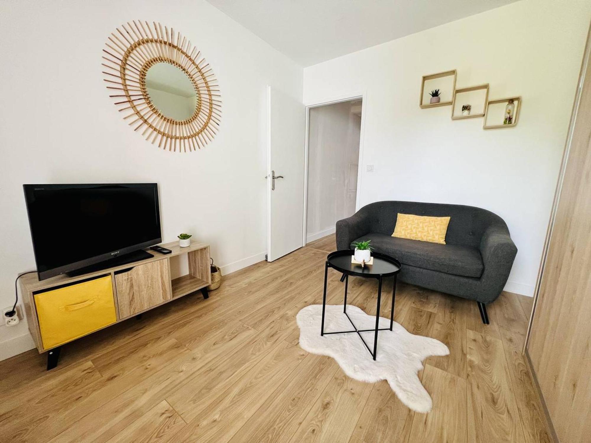 T1 Bis A Bidart, 2 Pers, 900m Plage, Terrasse Et Spa, Quartier Calme - Fr-1-495-137