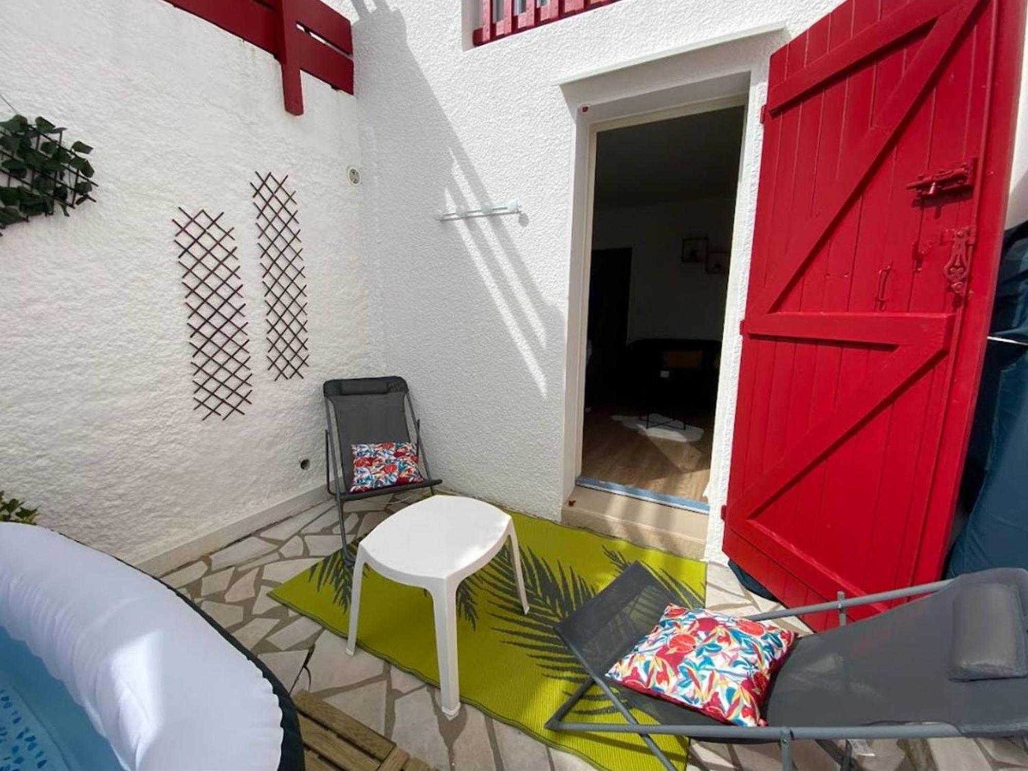 T1 Bis A Bidart, 2 Pers, 900m Plage, Terrasse Et Spa, Quartier Calme - Fr-1-495-137 * Bidart