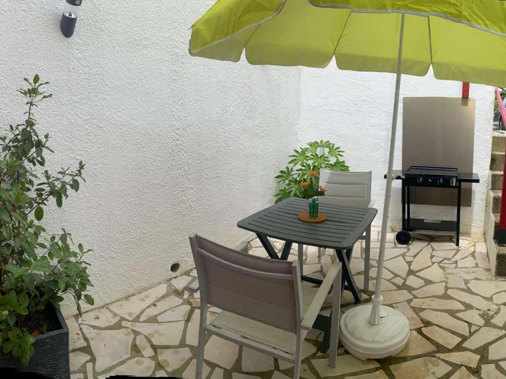 T1 Bis A Bidart, 2 Pers, 900m Plage, Terrasse Et Spa, Quartier Calme - Fr-1-495-137